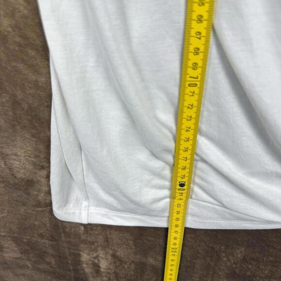 Under Armour Project Rock White V-Neck Twist Front Top Women’s 1X Loose Fit Gym - Picture 10 of 10